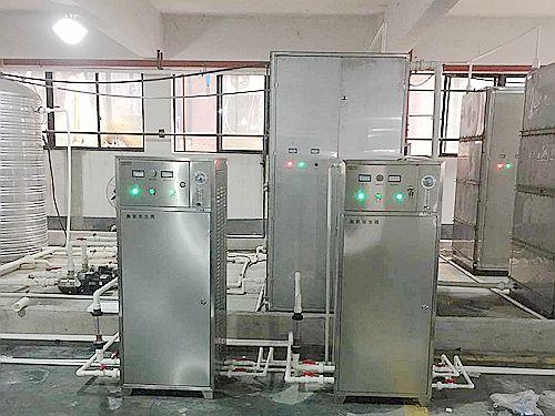 長沙湘麓環(huán)?？萍加邢薰?長沙湘麓臭氧機(jī),長沙食品廠臭氧消毒機(jī),長沙臭氧發(fā)生器,污水處理臭氧設(shè)備