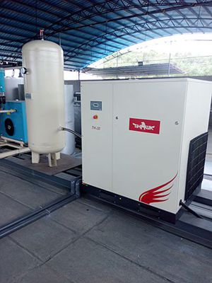 長沙湘麓環(huán)?？萍加邢薰?長沙湘麓臭氧機,長沙食品廠臭氧消毒機,長沙臭氧發(fā)生器,污水處理臭氧設(shè)備
